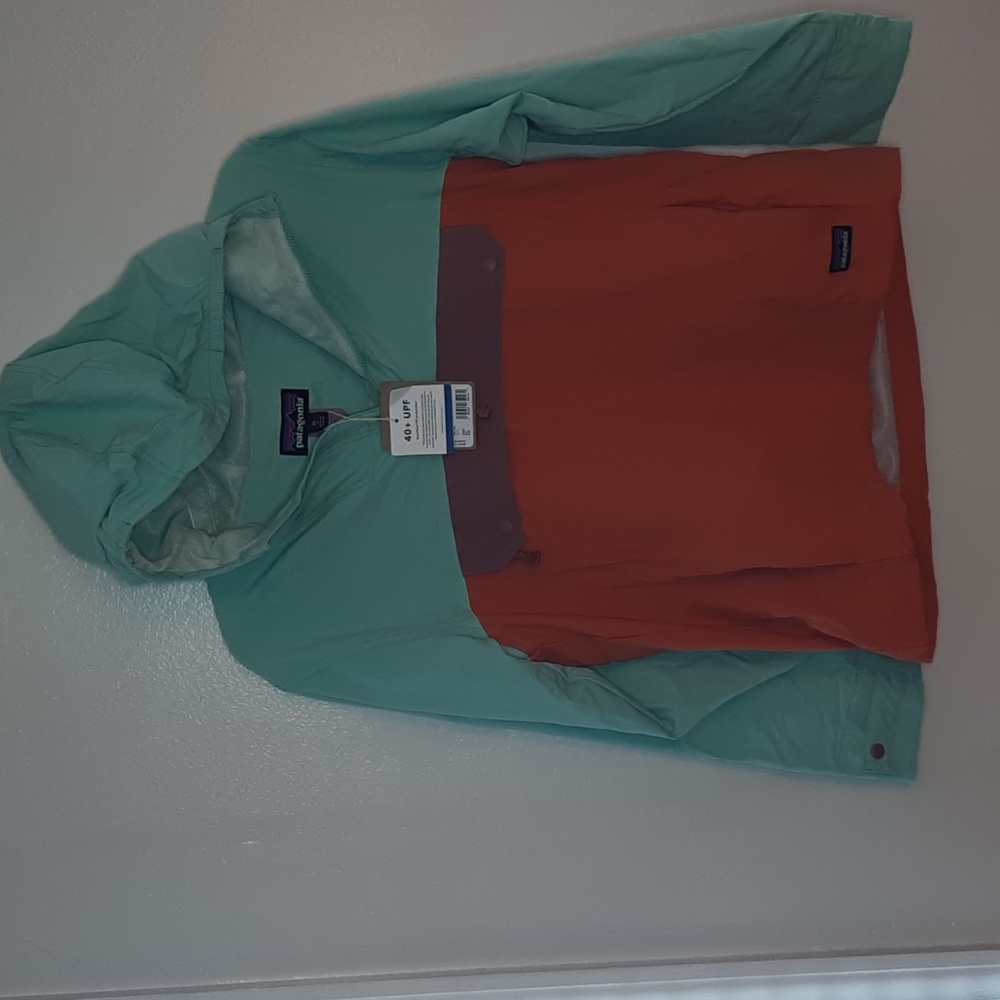 Nwt kids patagonia isthmus anorak